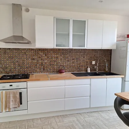 Holiday home La De Charlie Le Broc (Puy-de-Dome)